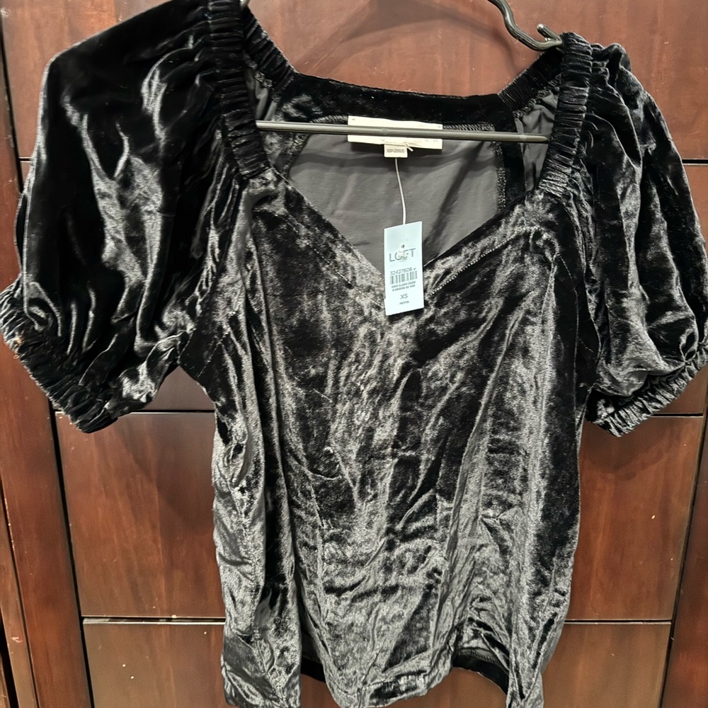 Black velvet top